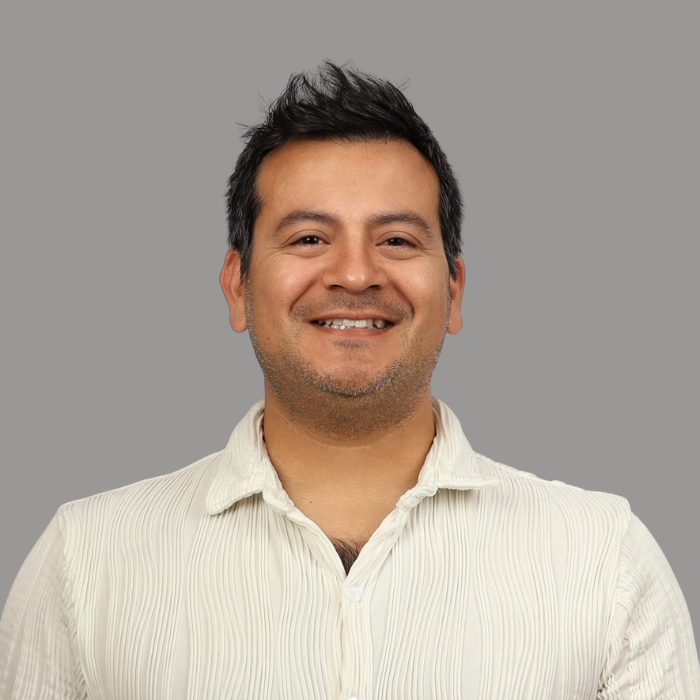 Edgar Navarro Garza, M.D.